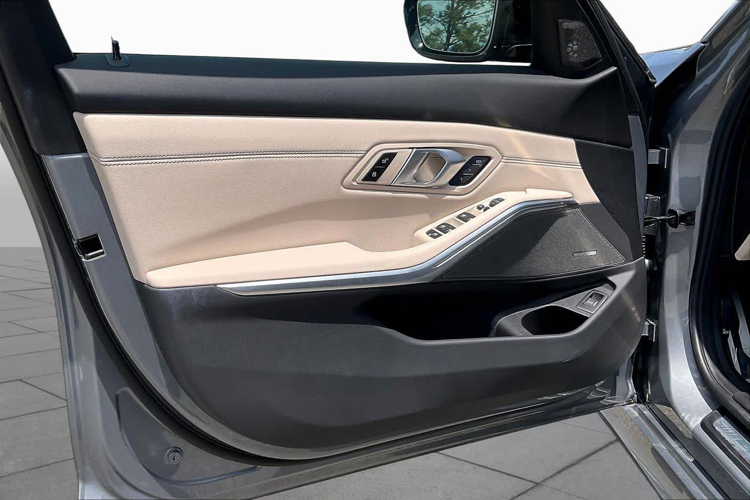 Certified Used 2025 Skyscraper Grey Metallic BMW M340i xDrive image 21