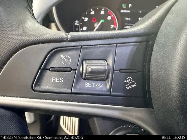 Used 2019  Alfa Romeo Ti Sport image 22