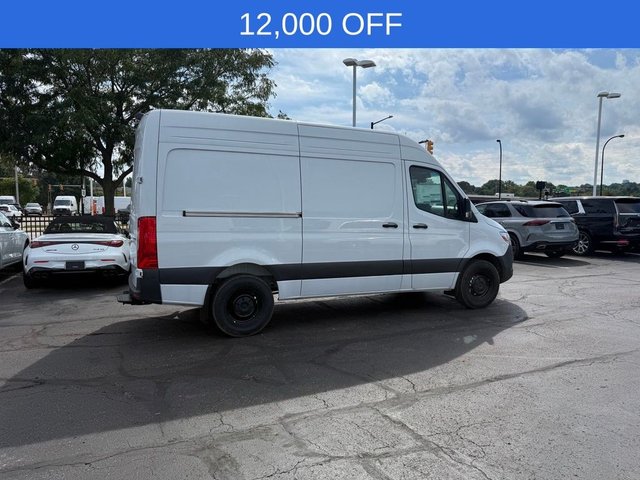 2025 Mercedes-Benz Sprinter Cargo Van Cargo 144 WB