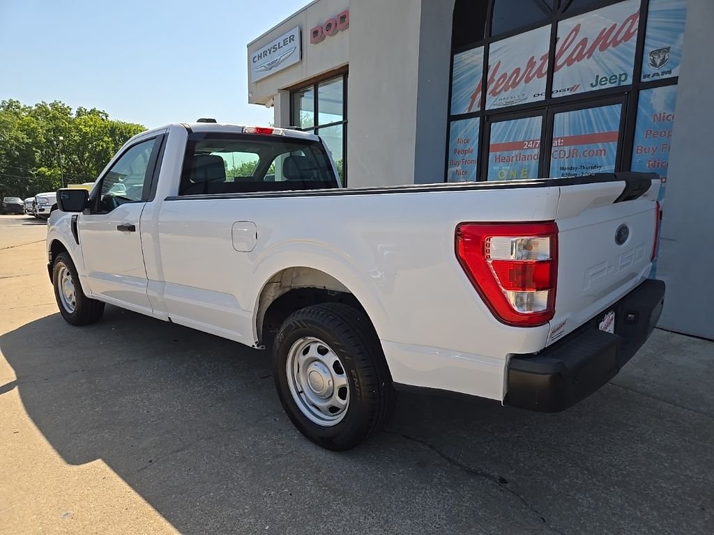 Used 2021 White Ford XL image 6