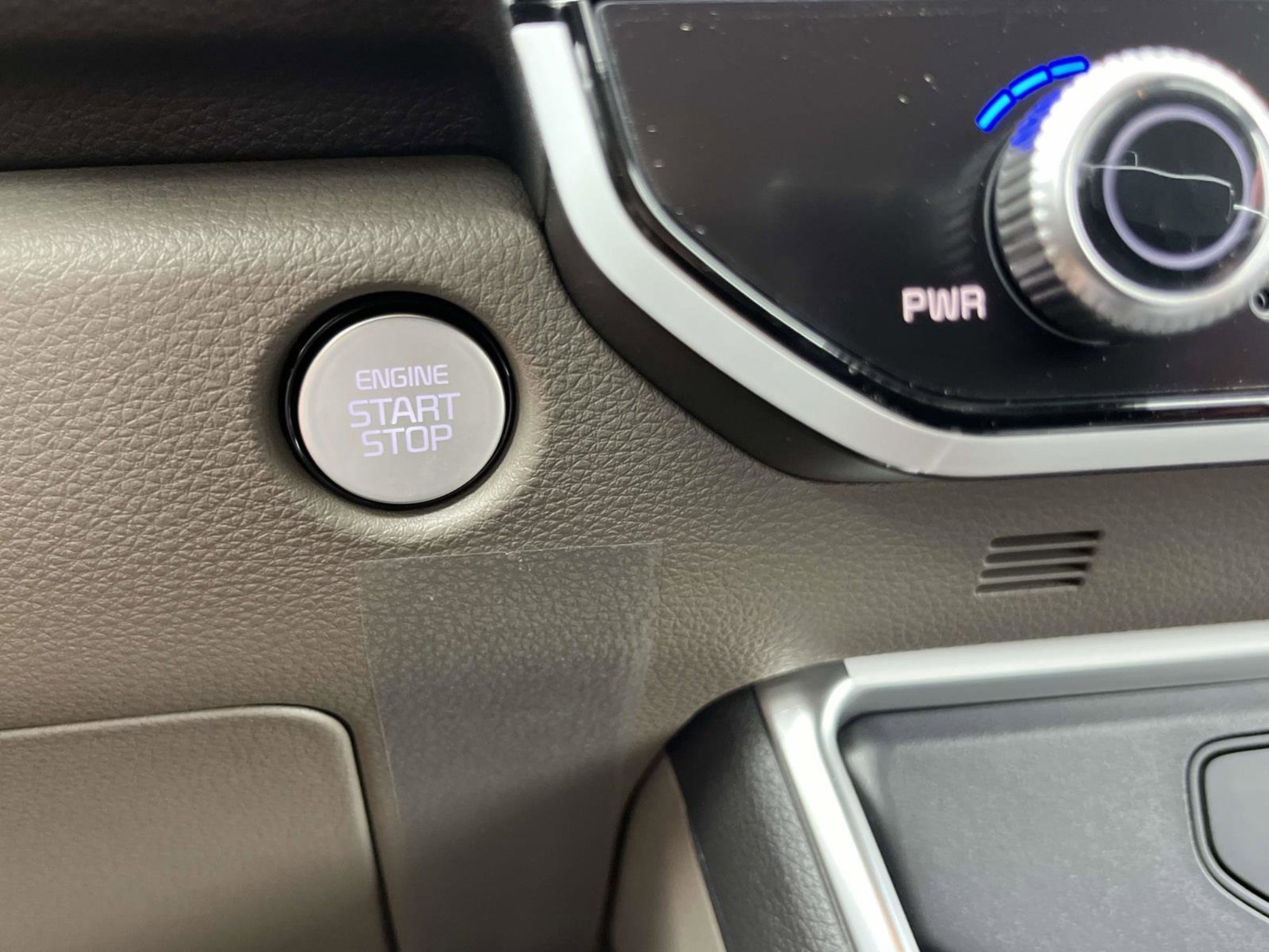 New 2026 Ivory Silver Kia EX image 35