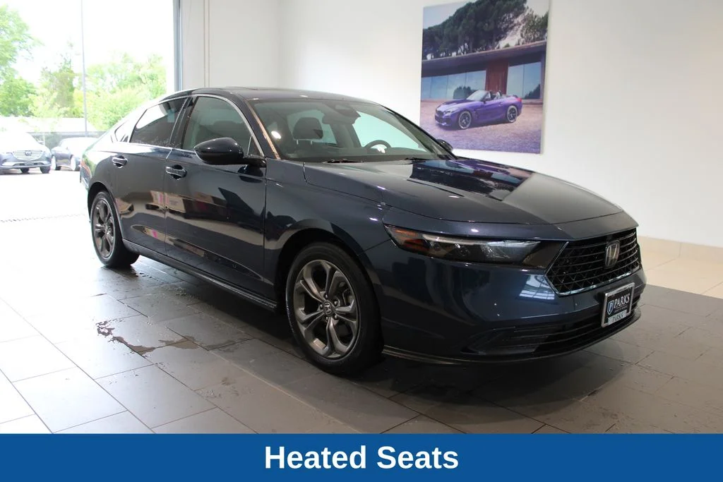 Used 2024 Canyon River Blue Metallic Honda EX image 2