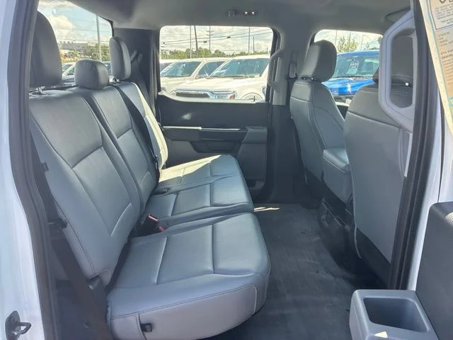 New 2026 Oxford White Ford XL image 25