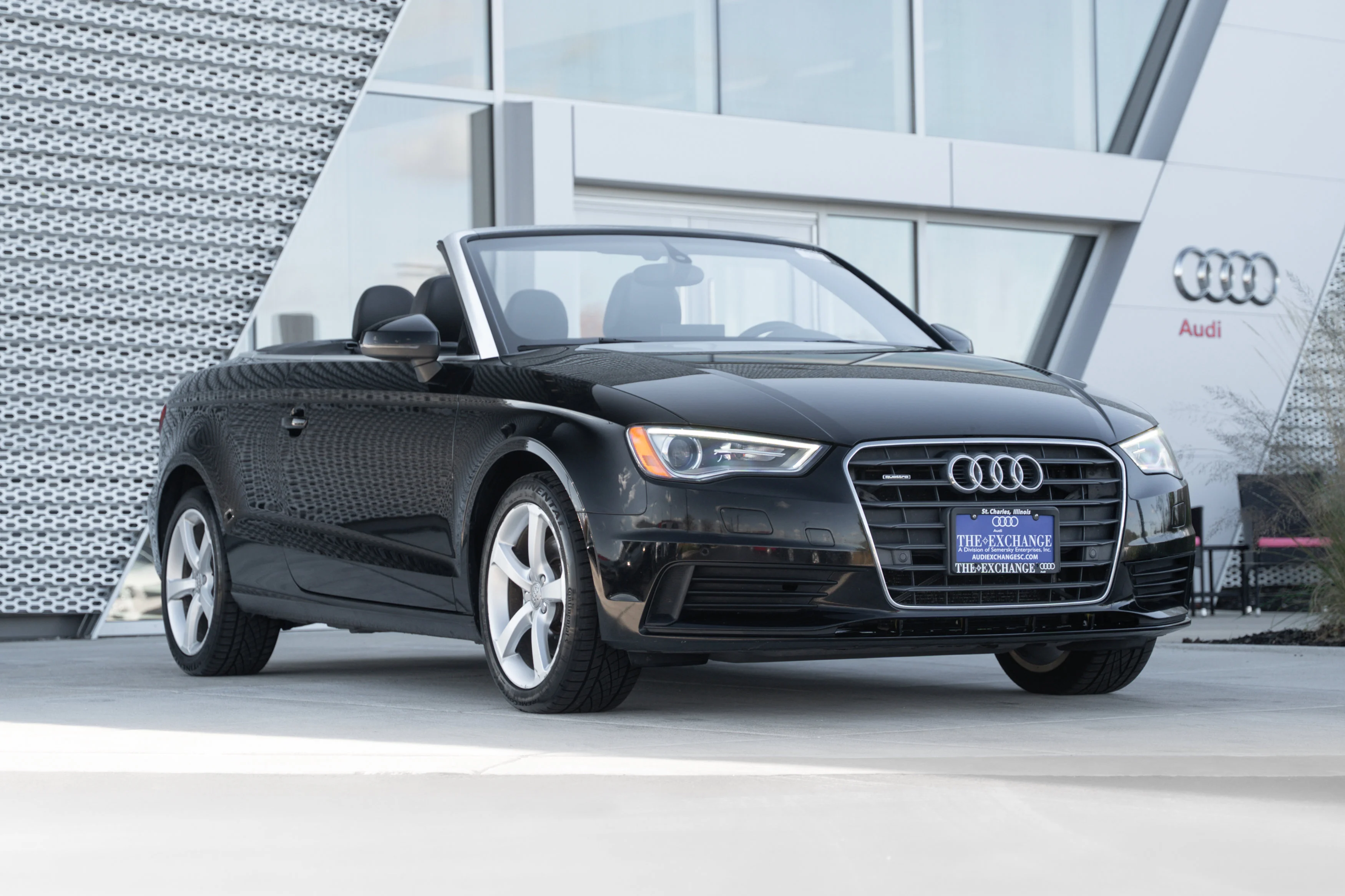 2015 Audi A3 Cabriolet 2.0T quattro S tronic Premium's photo