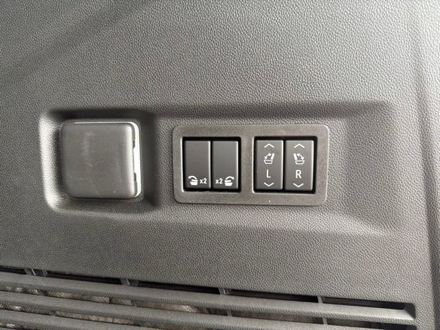 2026 Chevrolet Tahoe Premier - Photo 16