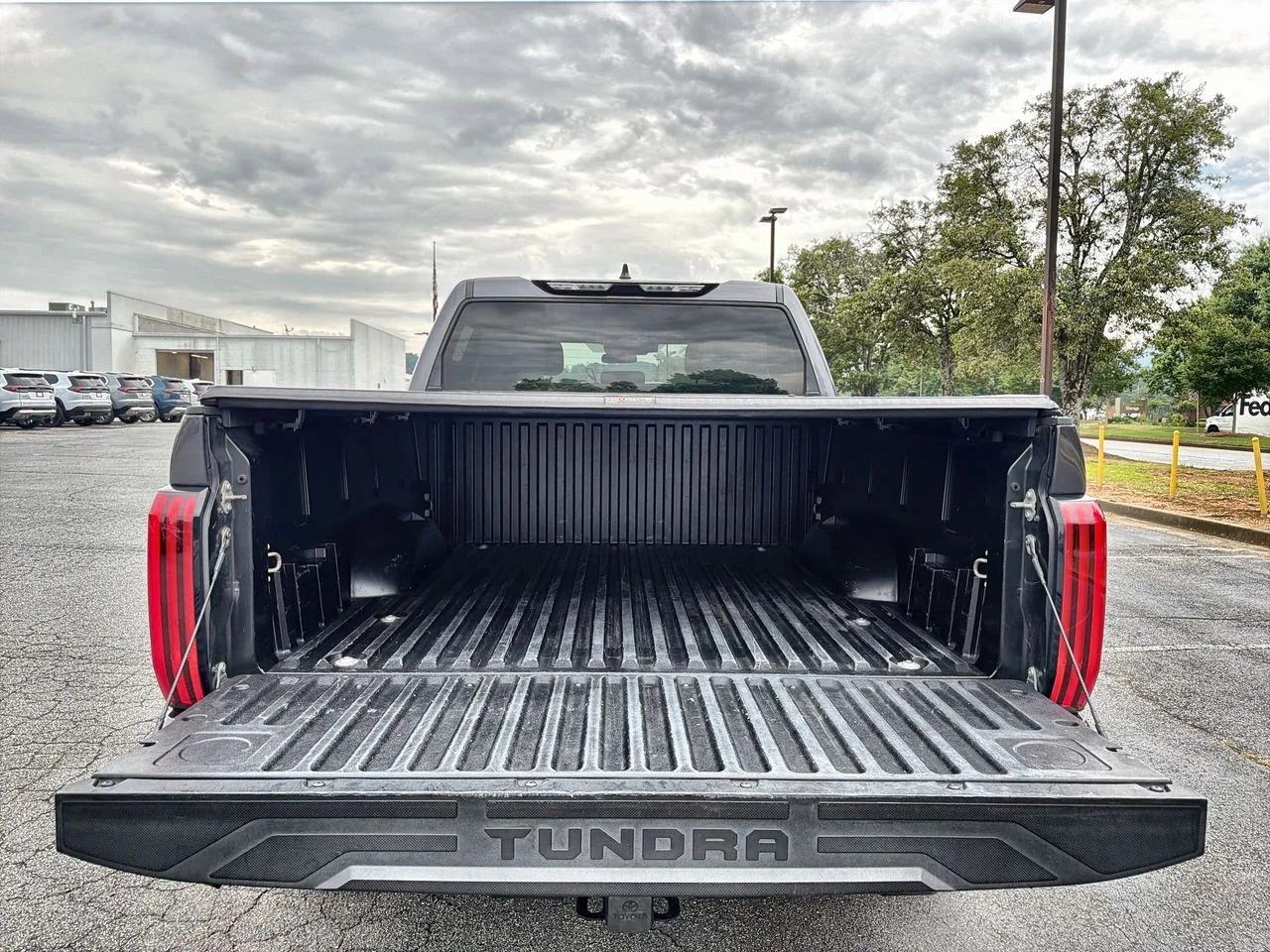 Used 2022 Gray Toyota SR5 image 21