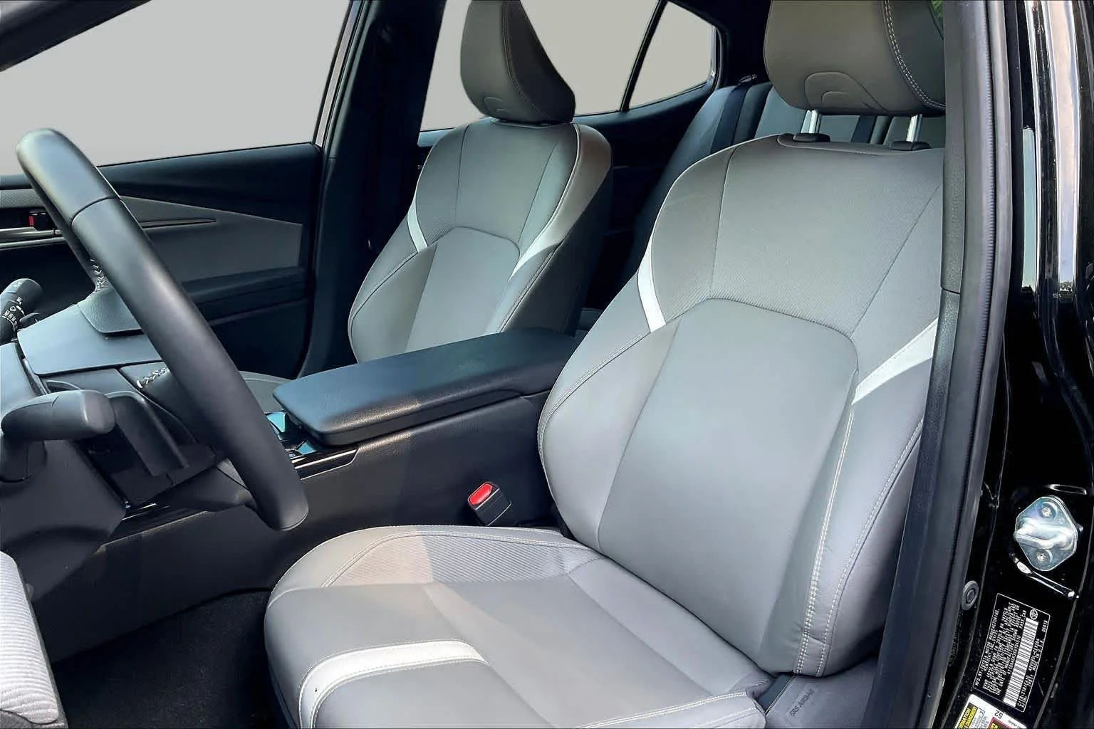 Used 2025 Midnight Black Metallic Toyota SE image 8