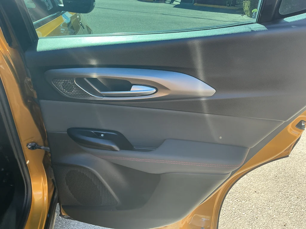Used 2024 Acapulco Gold Dodge R/T Plus image 13