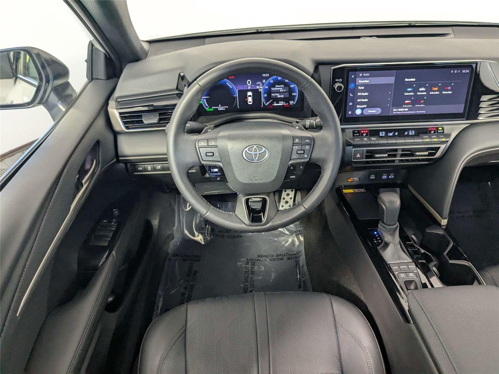 2025 Toyota Camry XSE - Photo 38