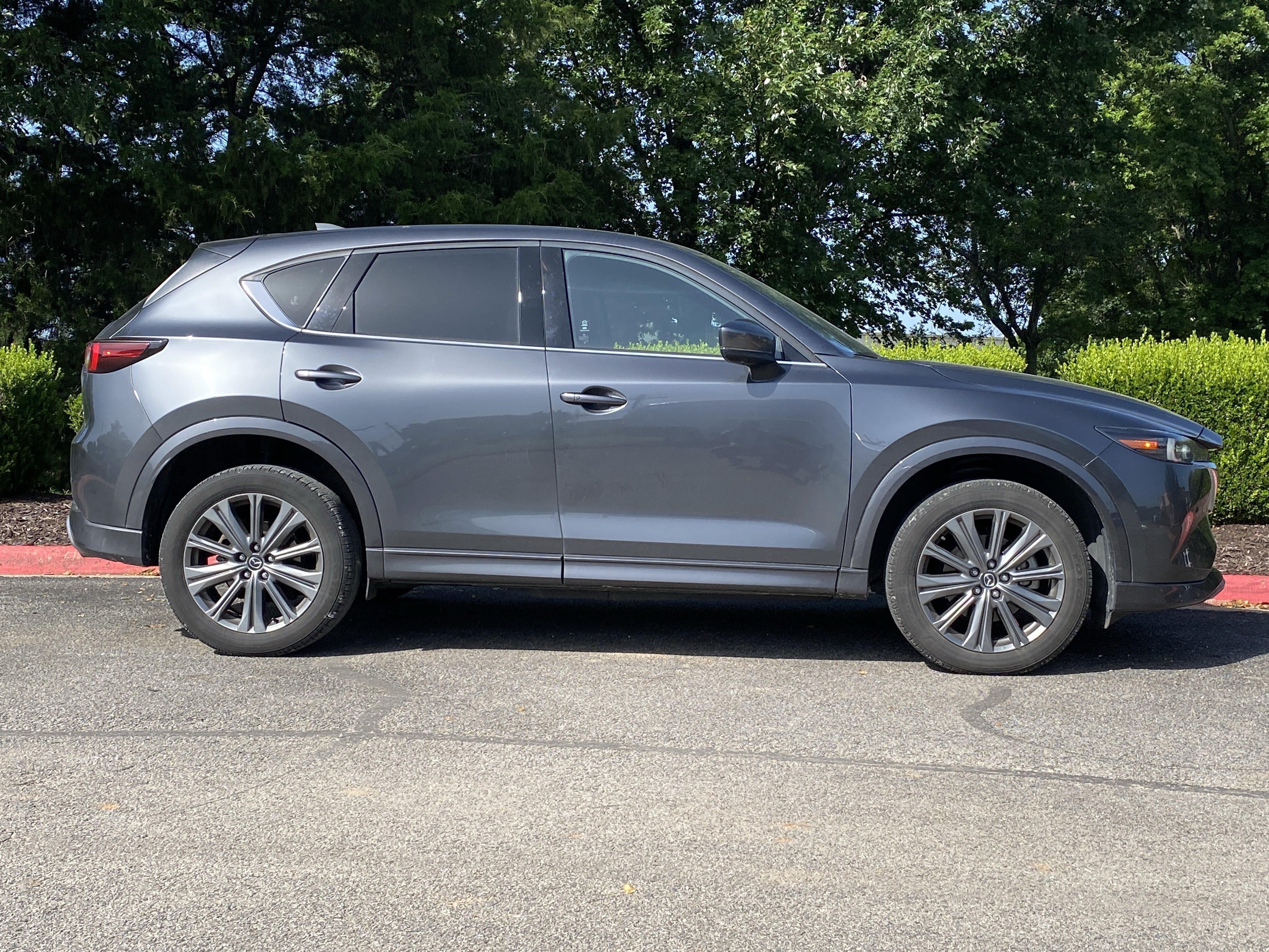 Used 2025 Machine Gray Metallic Mazda 2.5 Turbo Signature image 2