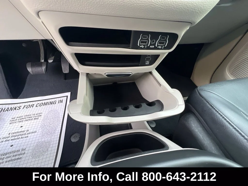 Certified Used 2022 White Chrysler Touring L image 33