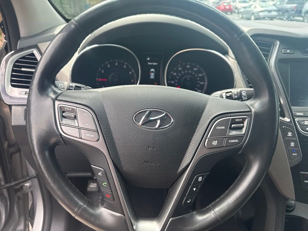 Used 2015 Frost Hyundai Limited image 17