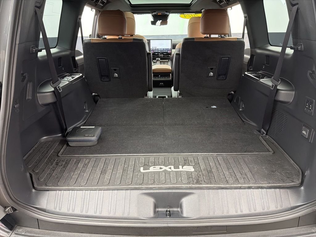 Used 2024 Gray Lexus 550 Luxury+ image 40