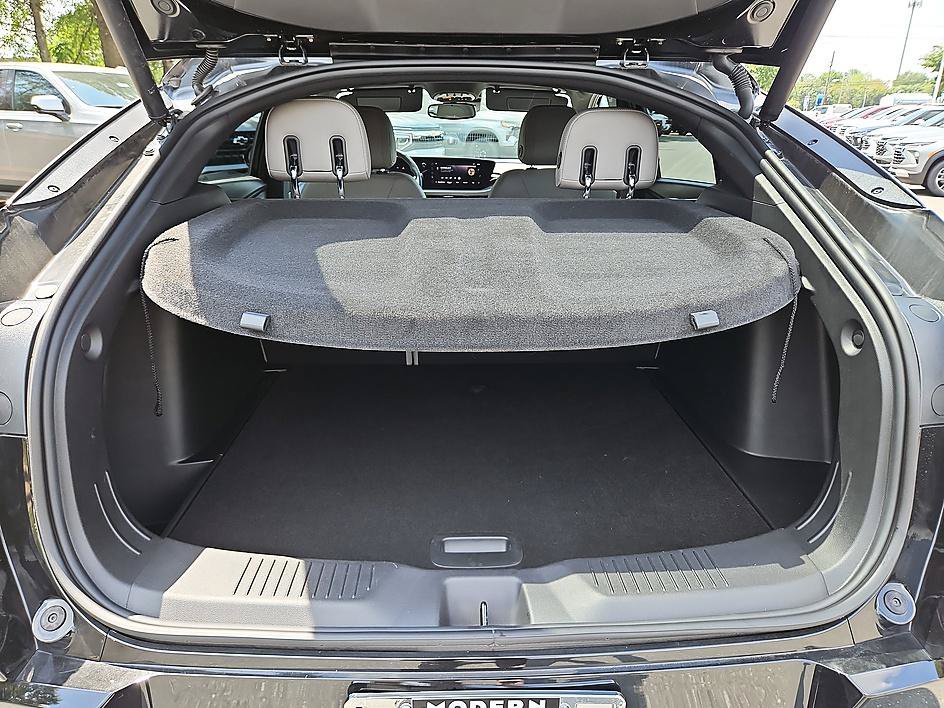 Used 2025 Ebony Twilight Metallic Buick Avenir image 11