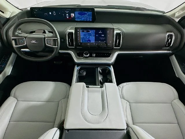 New 2026 Gray Ford Platinum image 14