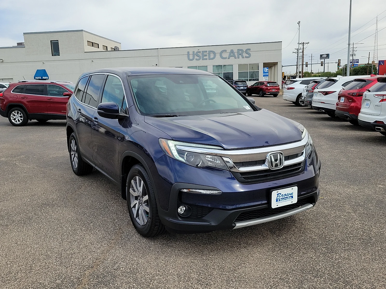 Vehicle Image 2