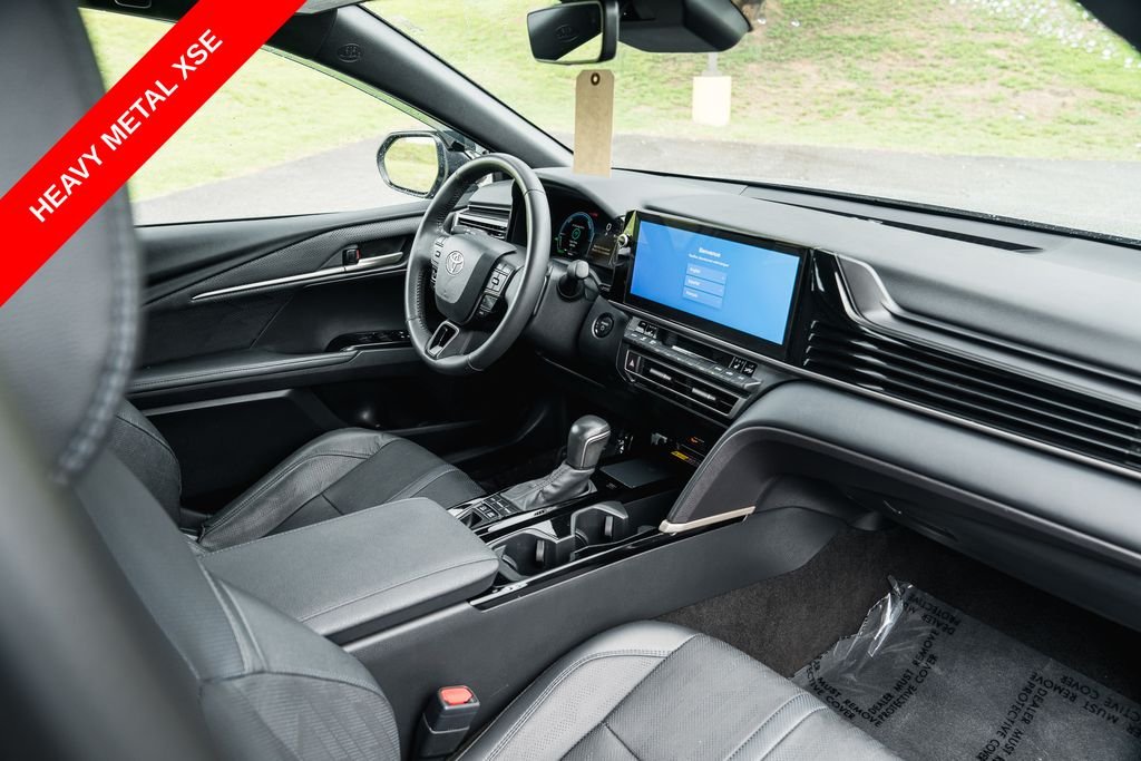 Used 2025 Heavy Metal Toyota XSE image 10