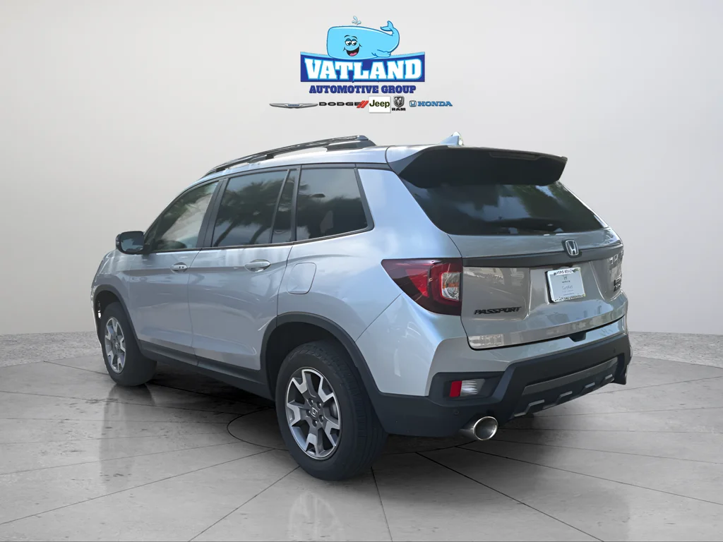Used 2023  Honda TrailSport image 3