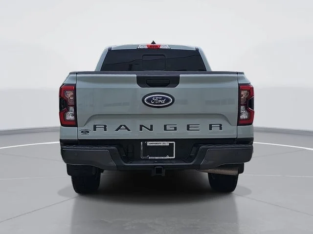 Used 2024 Green Ford XLT image 4