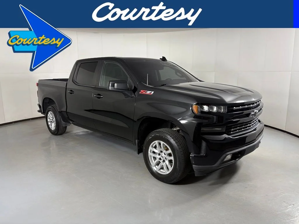 Used 2021 Black Chevrolet RST image 1