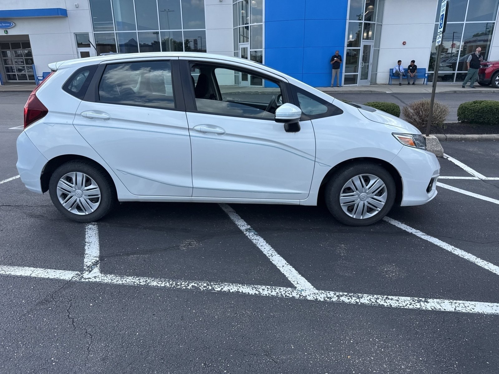 Used 2020 Platinum White Pearl Honda LX image 2
