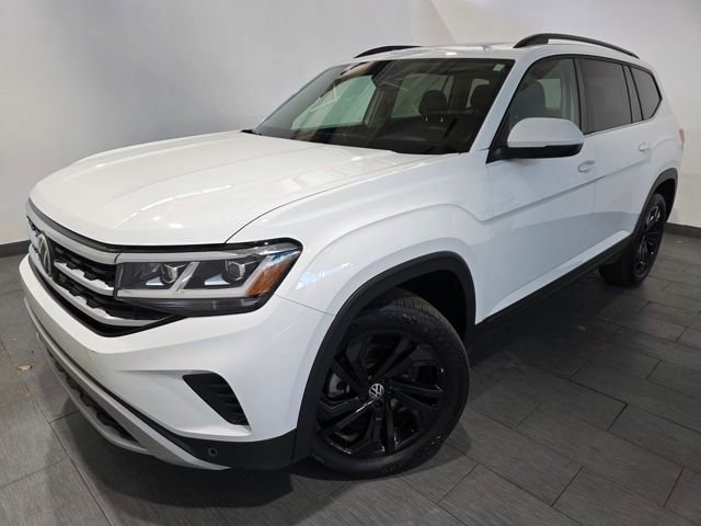 2022 Volkswagen Atlas SE w/Tech