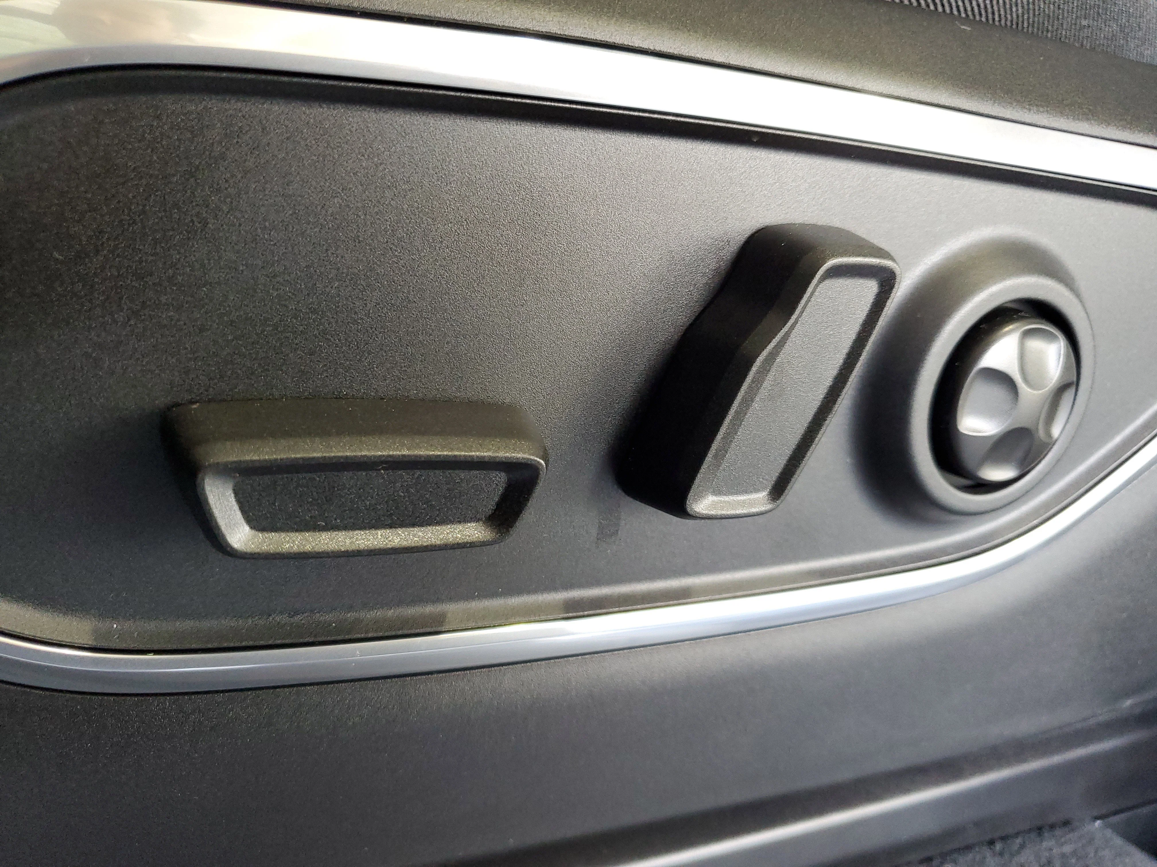 New 2026 Baltic-Gray Metallic Clear-Coat Exterior Paint Jeep Limited Altitude image 20