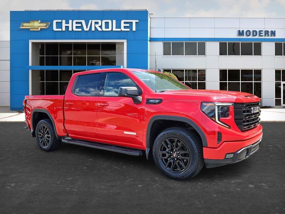 Used 2024 Cardinal Red GMC Elevation image 7