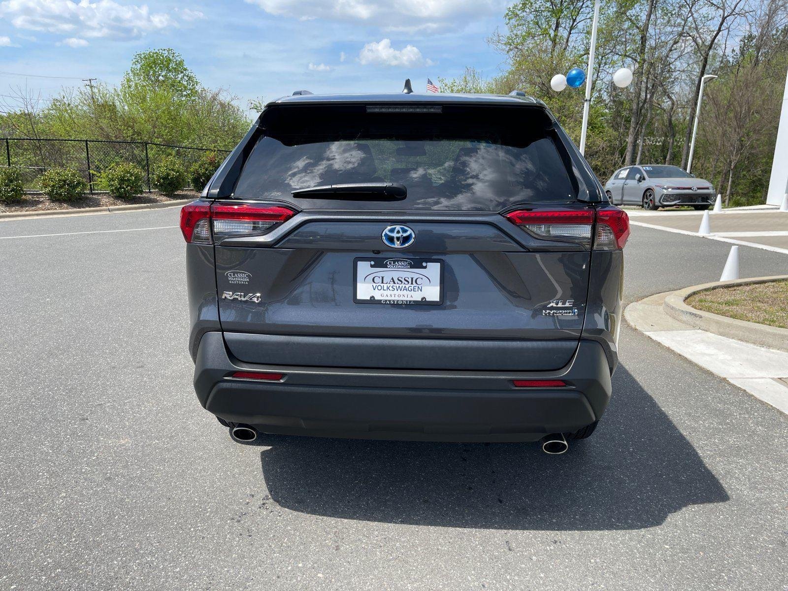 Used 2024 Magnetic Gray Metallic Toyota XLE image 4