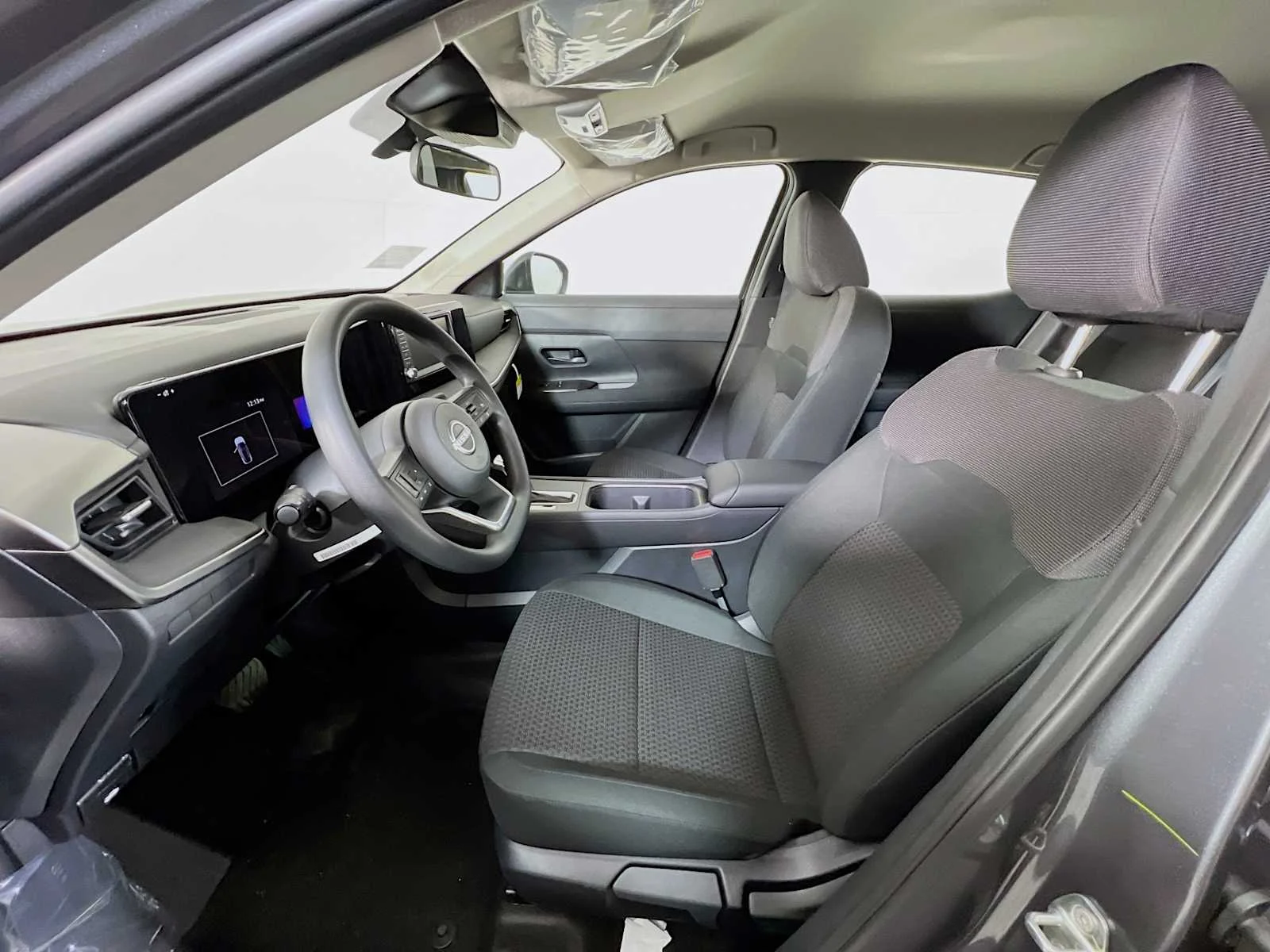 Used 2025 Gun Metallic Nissan S image 4
