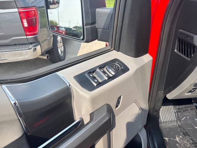 Used 2015 Red Ford XLT image 11