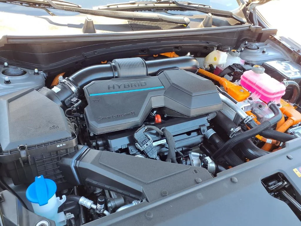 Certified Used 2024 Gray Kia LX image 24