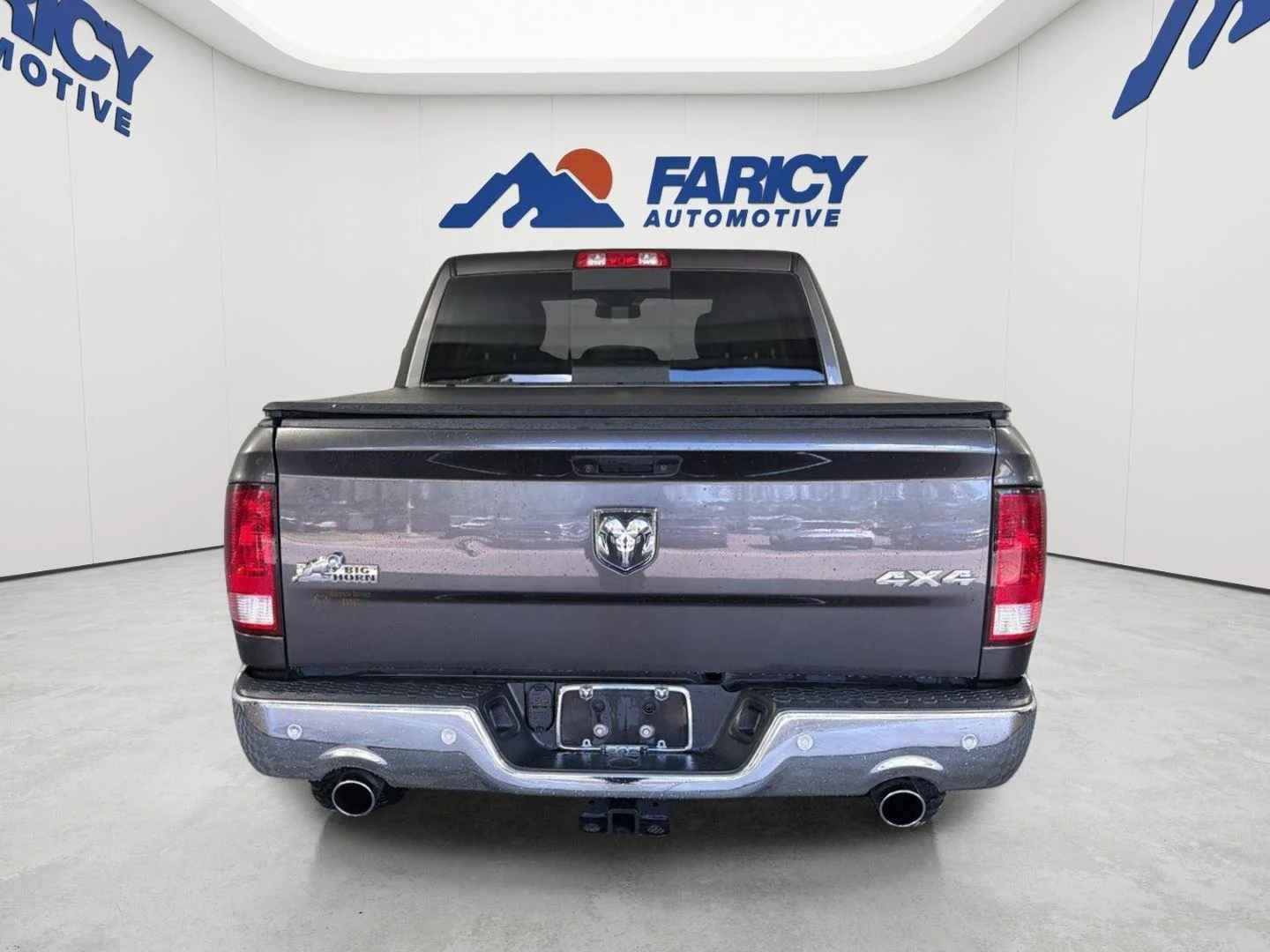 Used 2017 Granite Crystal Metallic Clearcoat Ram Big Horn image 6