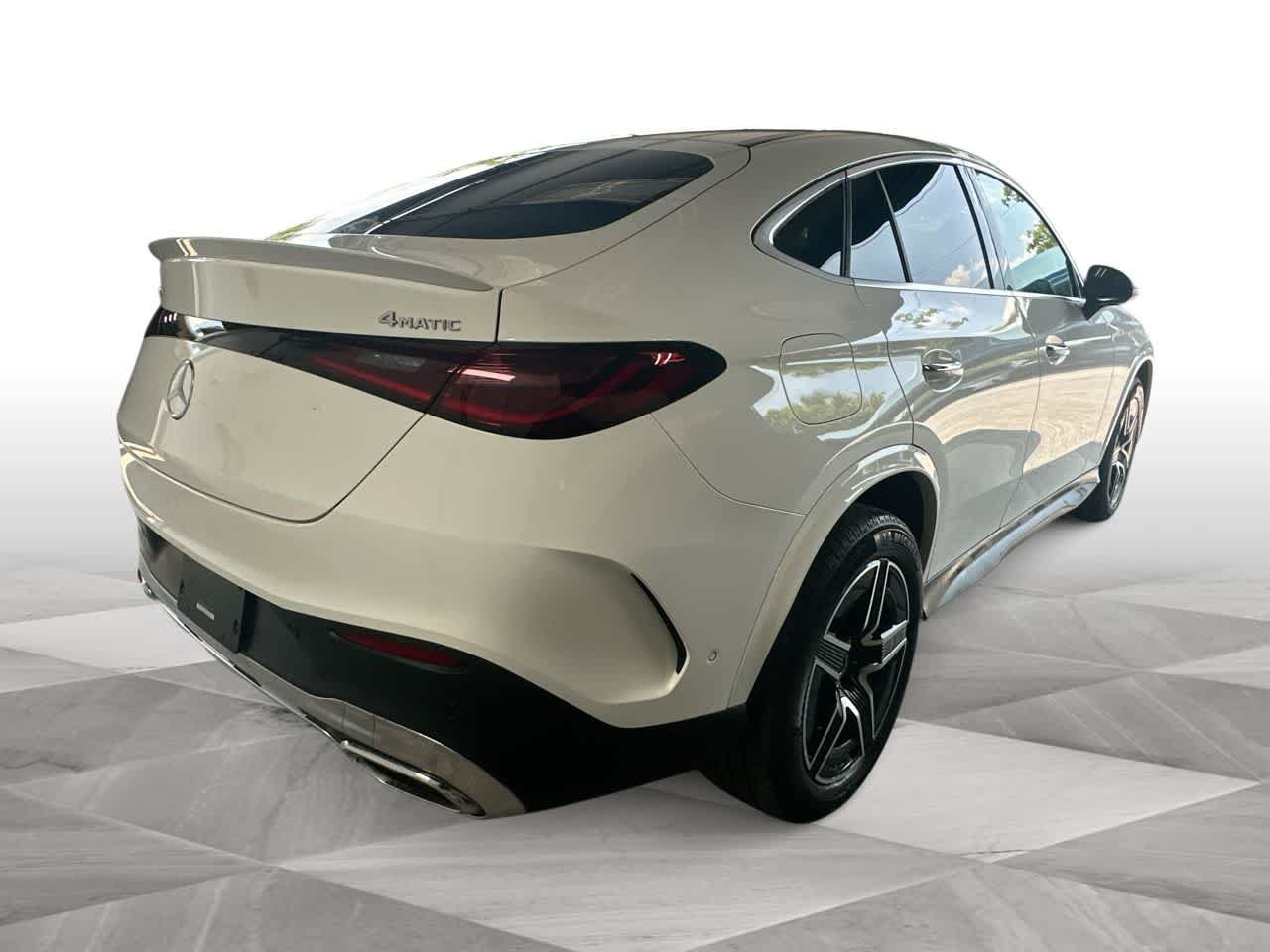 Used 2025 Polar White Mercedes-Benz GLC 300 image 8