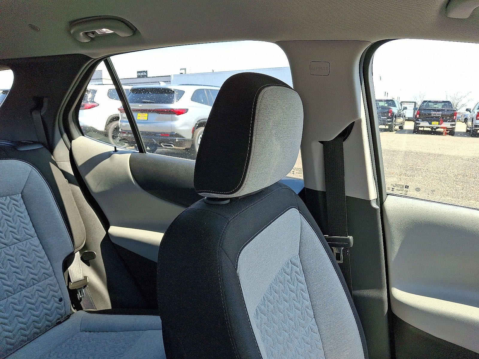 2023 Chevrolet Equinox LS - Photo 9