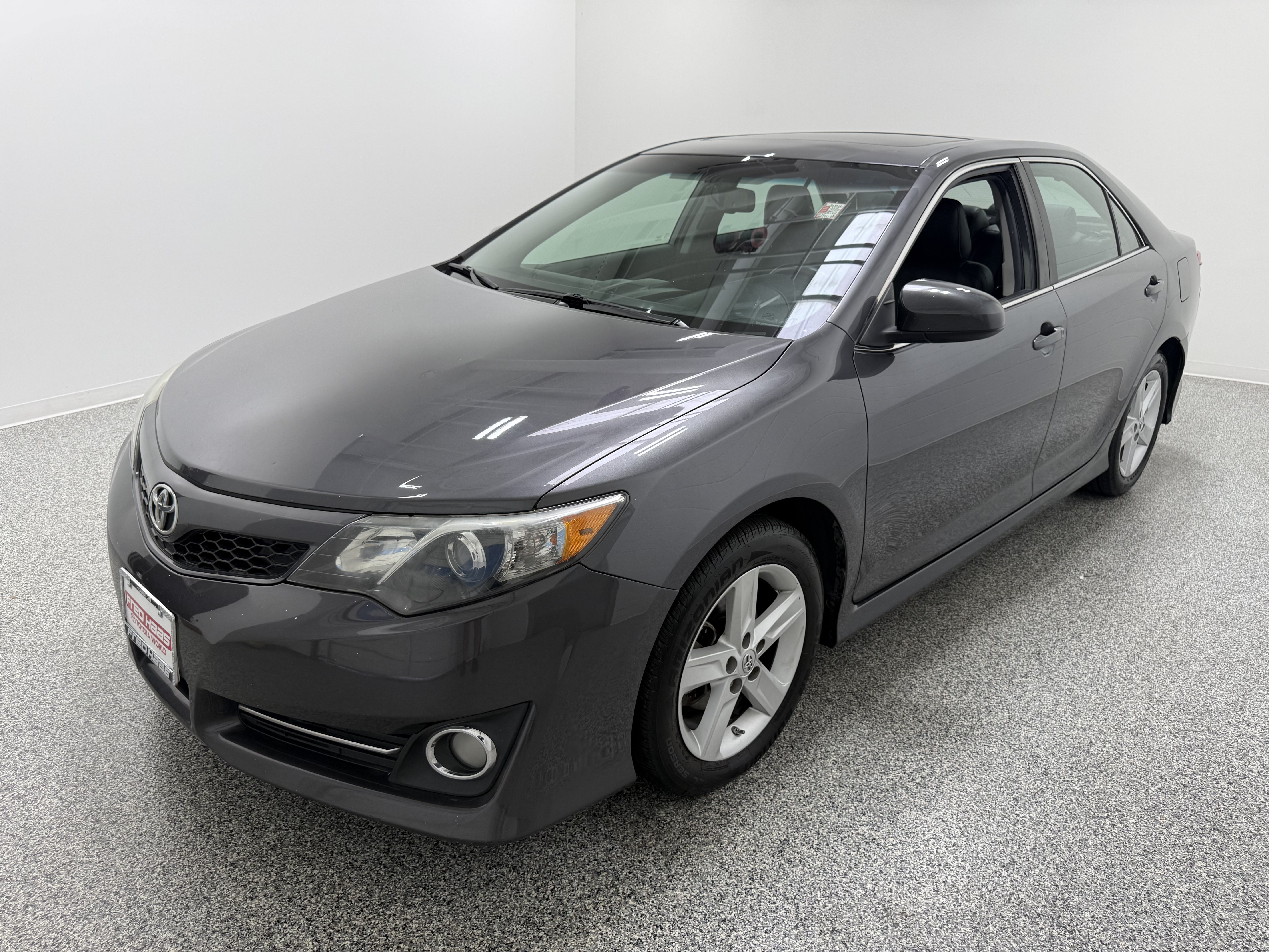 Used 2014 Toyota Camry SE with VIN 4T1BF1FK0EU848378 for sale in Spring, TX