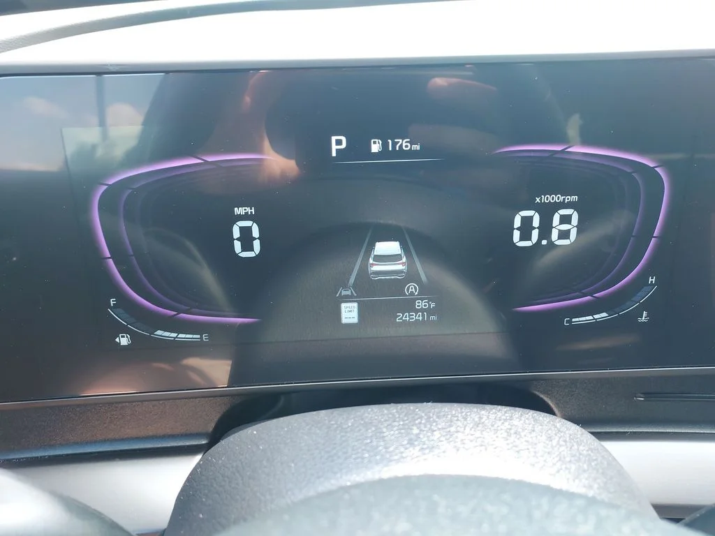 Used 2025 Black Kia EX image 21
