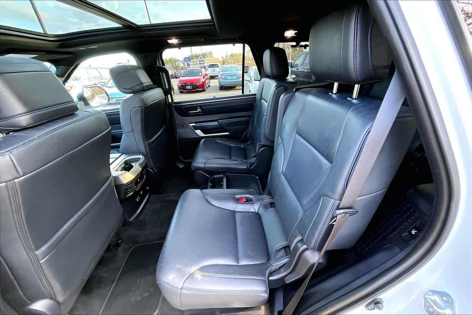 2025 Toyota Sequoia Platinum - Photo 20