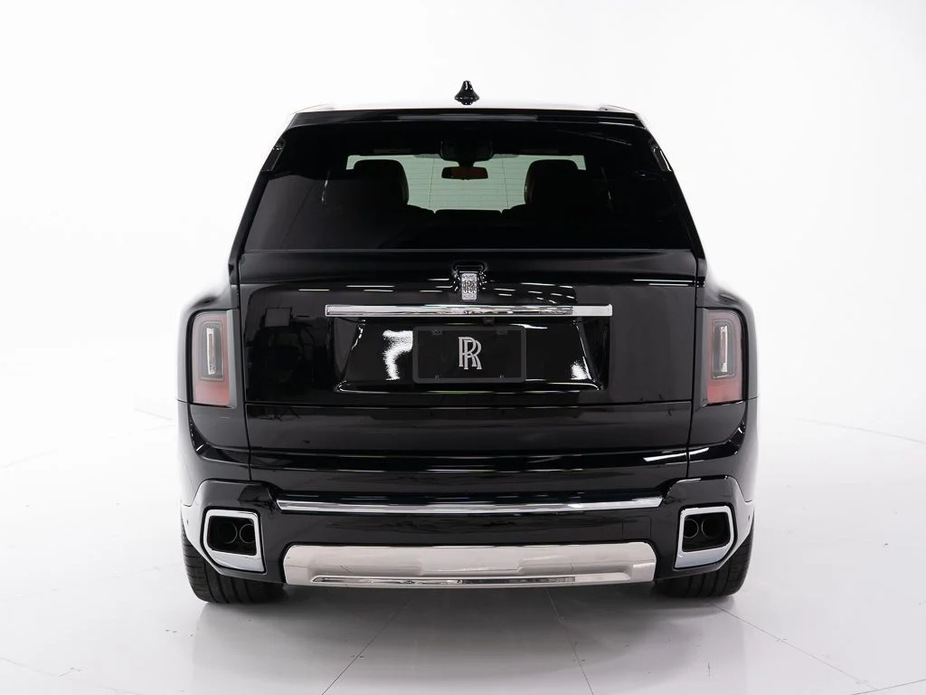New 2026 Black Diamond Rolls-Royce  image 4