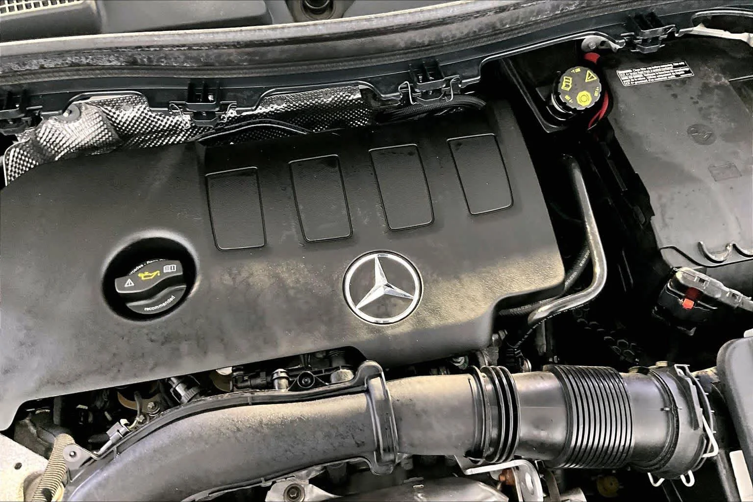 Certified Used 2022 Polar White Mercedes-Benz GLA 250 image 31