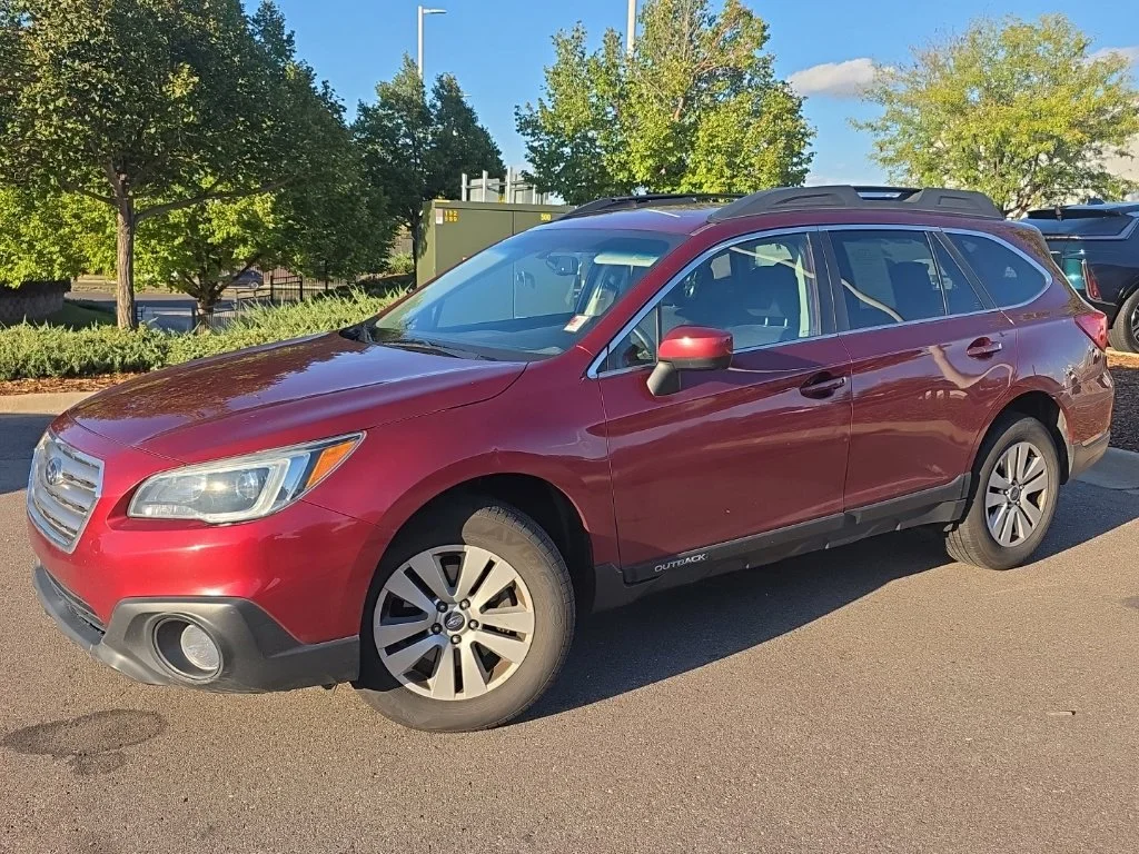 Used 2015 Red Subaru 2.5i Premium image 2