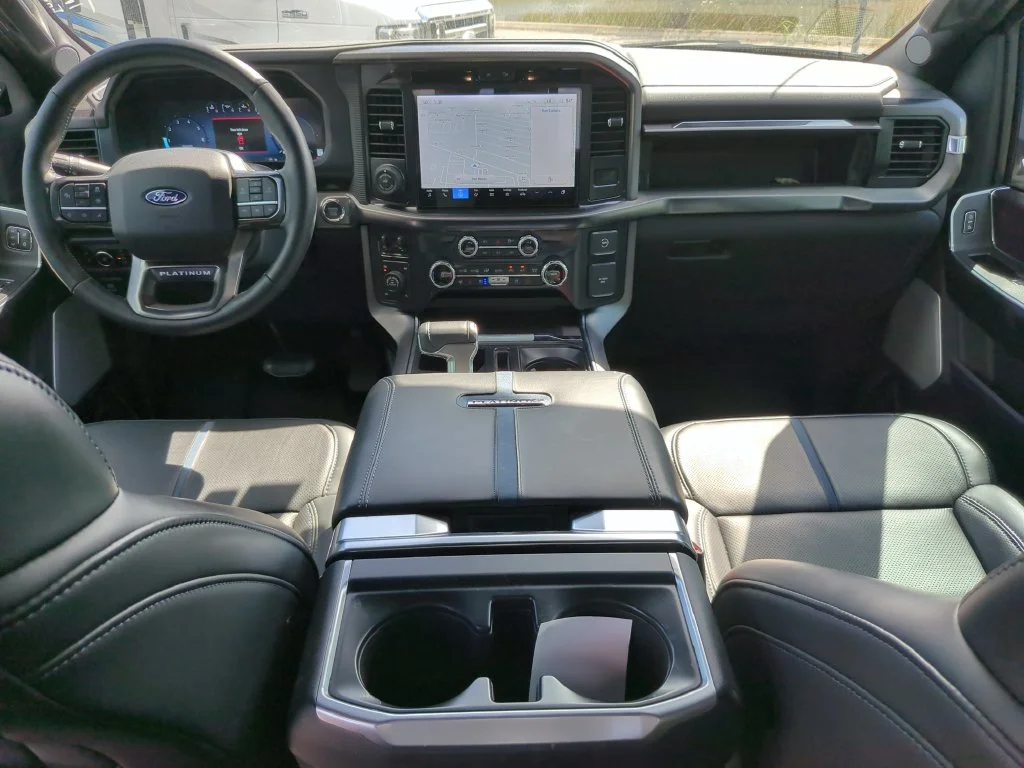 Used 2025 Agate Black Metallic Ford Platinum image 18