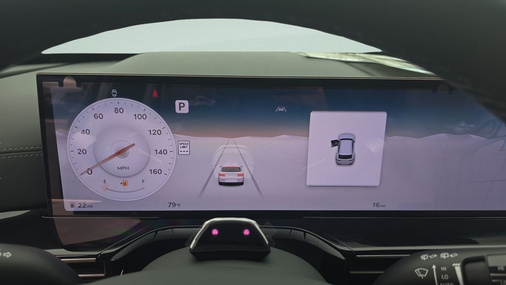 New 2026 Silver Genesis 2.5T image 22