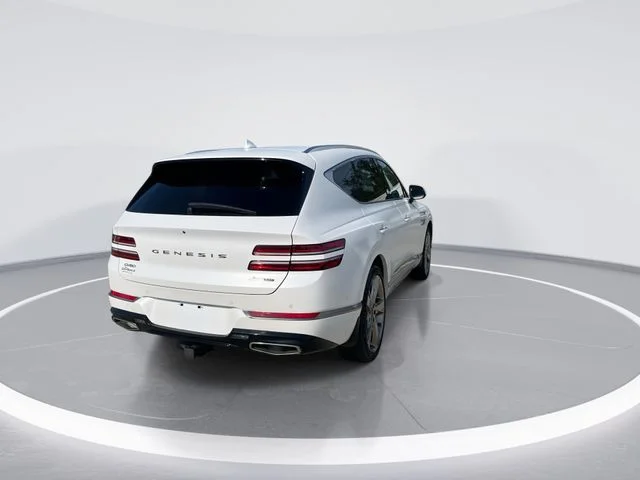 Used 2023 White Genesis 3.5T image 8