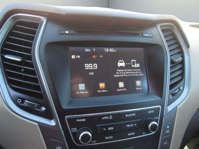 Used 2017 Marlin Blue Hyundai 2.4 Base image 18