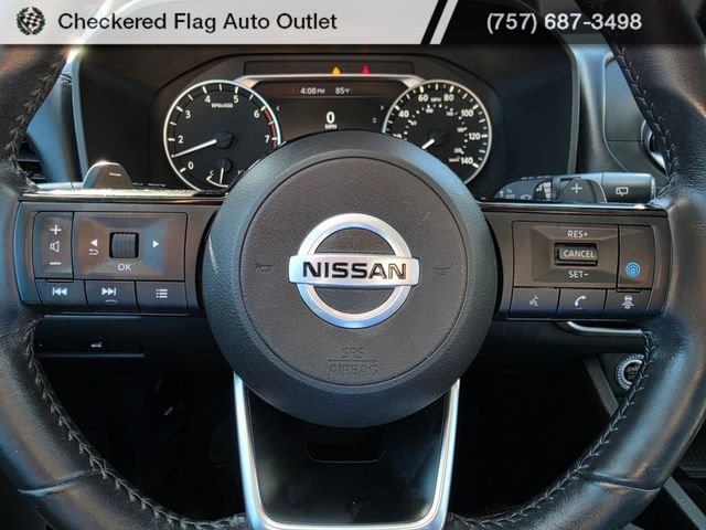 Used 2021 Pearl White Nissan SV image 14