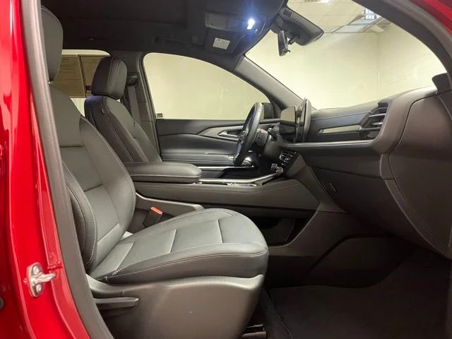 Used 2026 Red Chevrolet LT image 22
