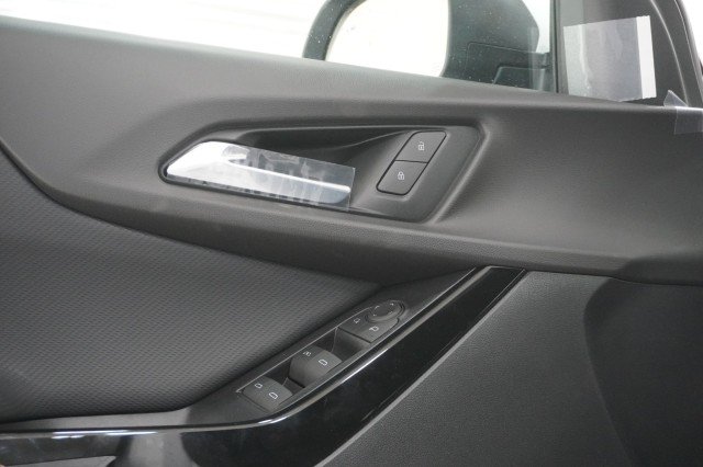 2027 Chevrolet Equinox LT - Photo 14