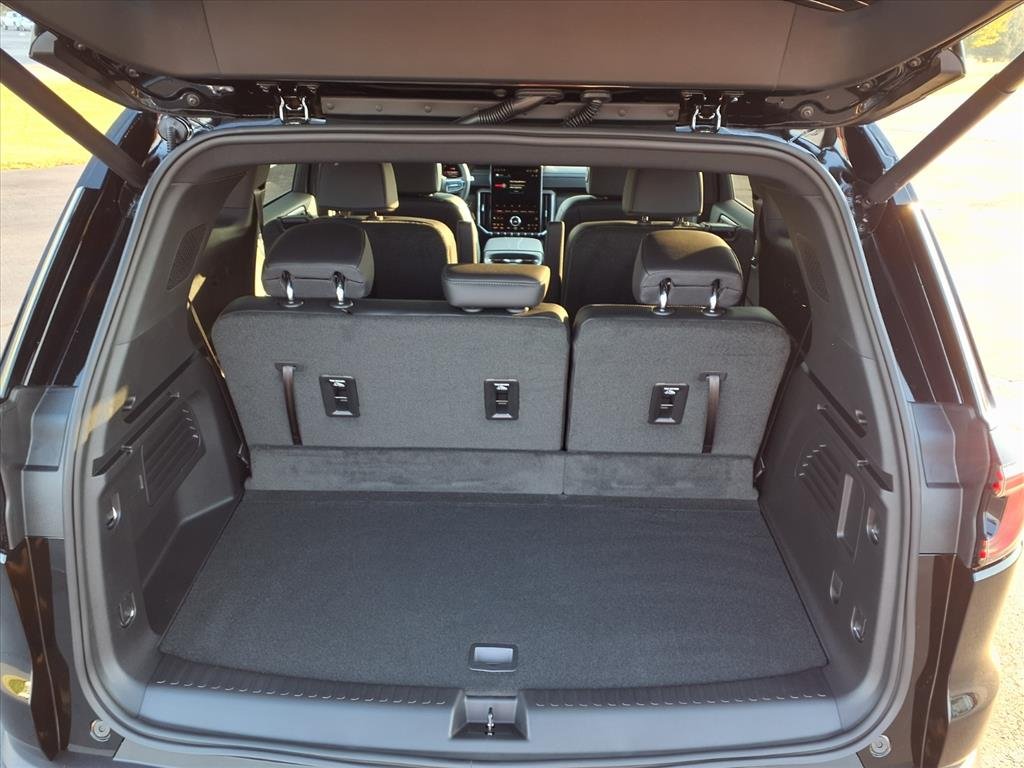 2026 GMC Acadia Elevation - Photo 12