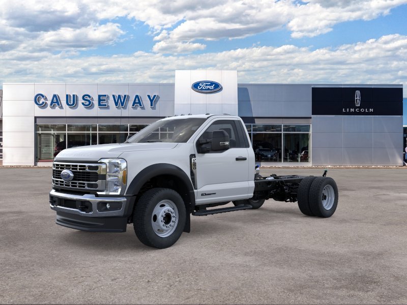 New 2026 Oxford White Ford F-550® XL image 1